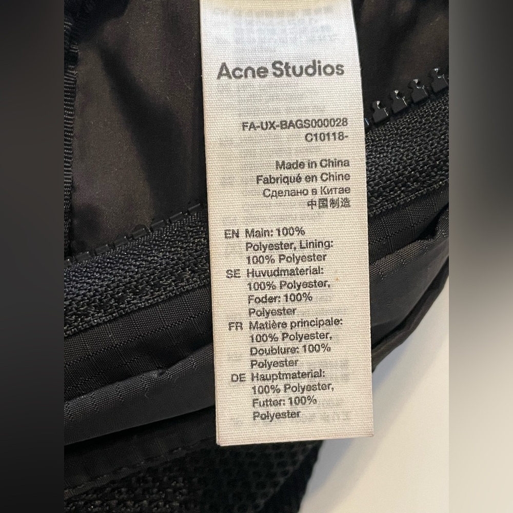 ACNE STUDIO Akila Face Plaque Ripstop Crossbody Bag NWOT - Picture 15 of 16